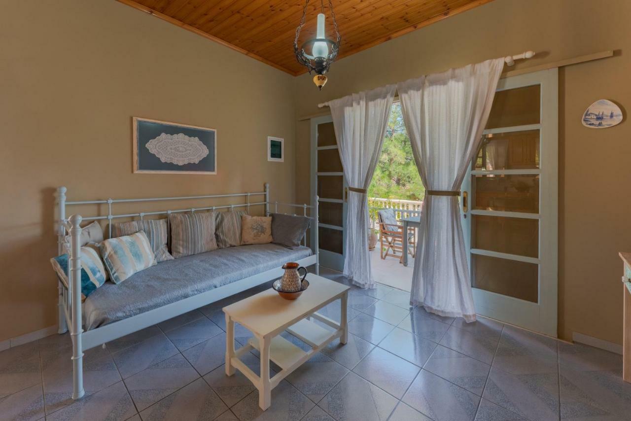 Mihaila Bungalows スパルティア エクステリア 写真