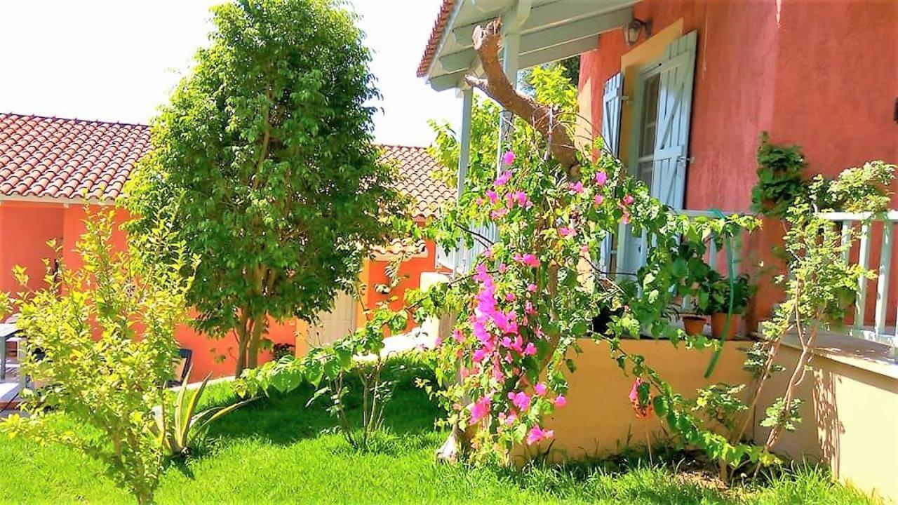 Mihaila Bungalows スパルティア エクステリア 写真