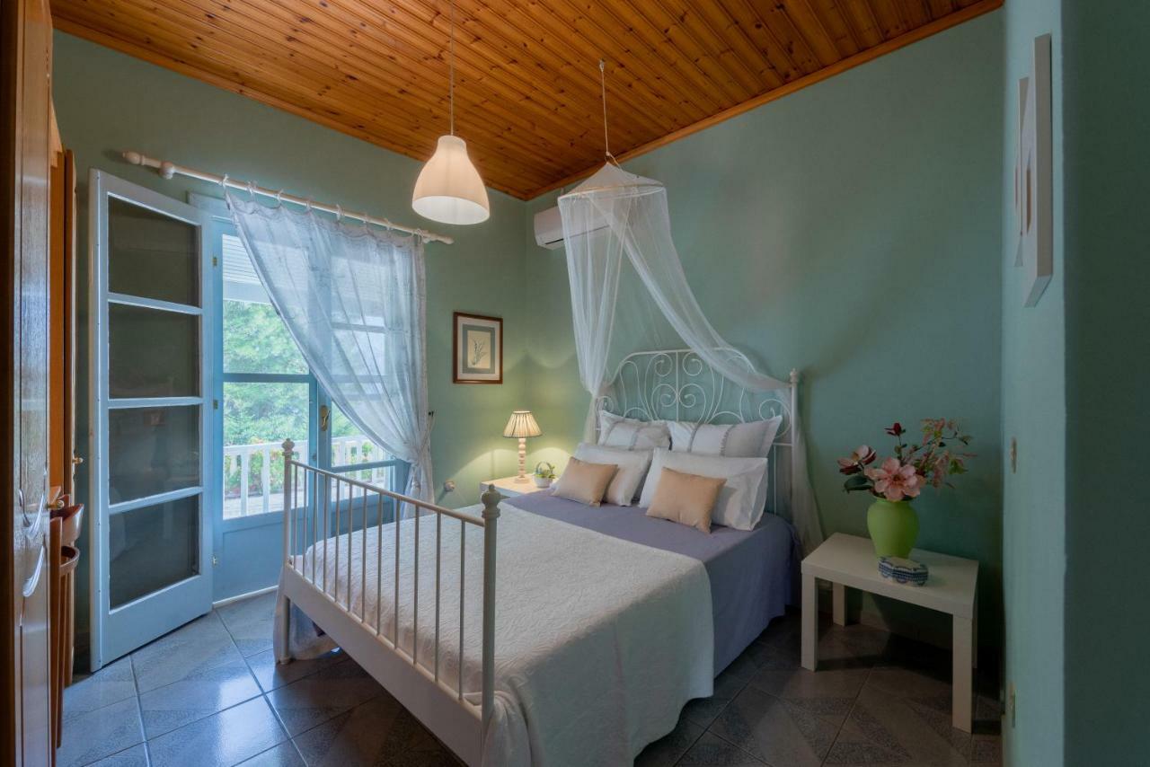 Mihaila Bungalows スパルティア エクステリア 写真